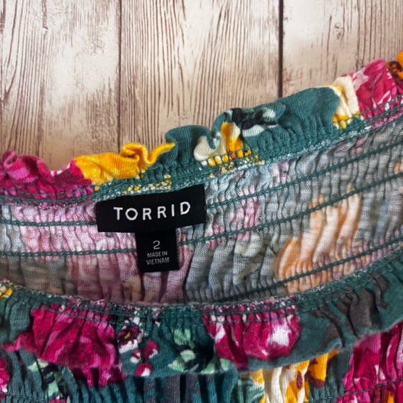 Torrid Floral Puff Sleeve Smocked Blouse - Picture 5 of 6